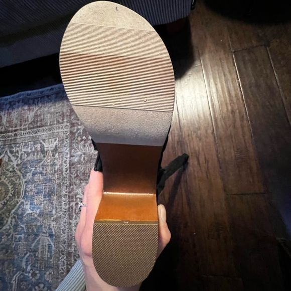 NWOT Torrid Chunky Black Suede Stacked Heels S:8W - Picture 8 of 10